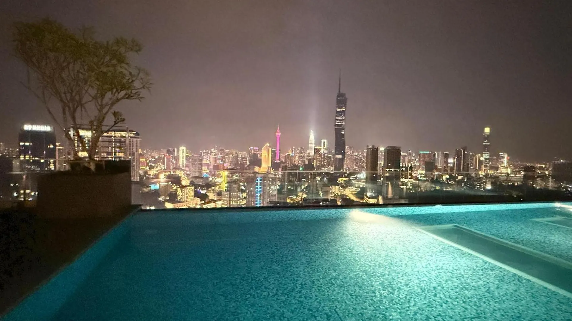 The Reviria Kl Sentral Sky Deck By Washan Κουάλα Λουμπούρ Μαλαισία