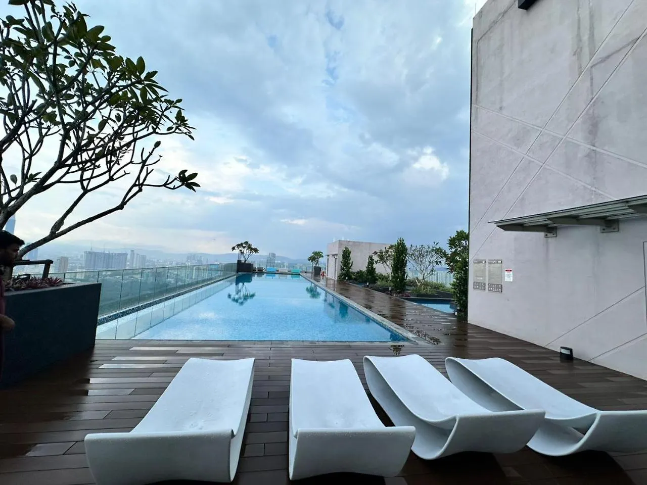 The Reviria Kl Sentral Sky Deck By Washan Κουάλα Λουμπούρ