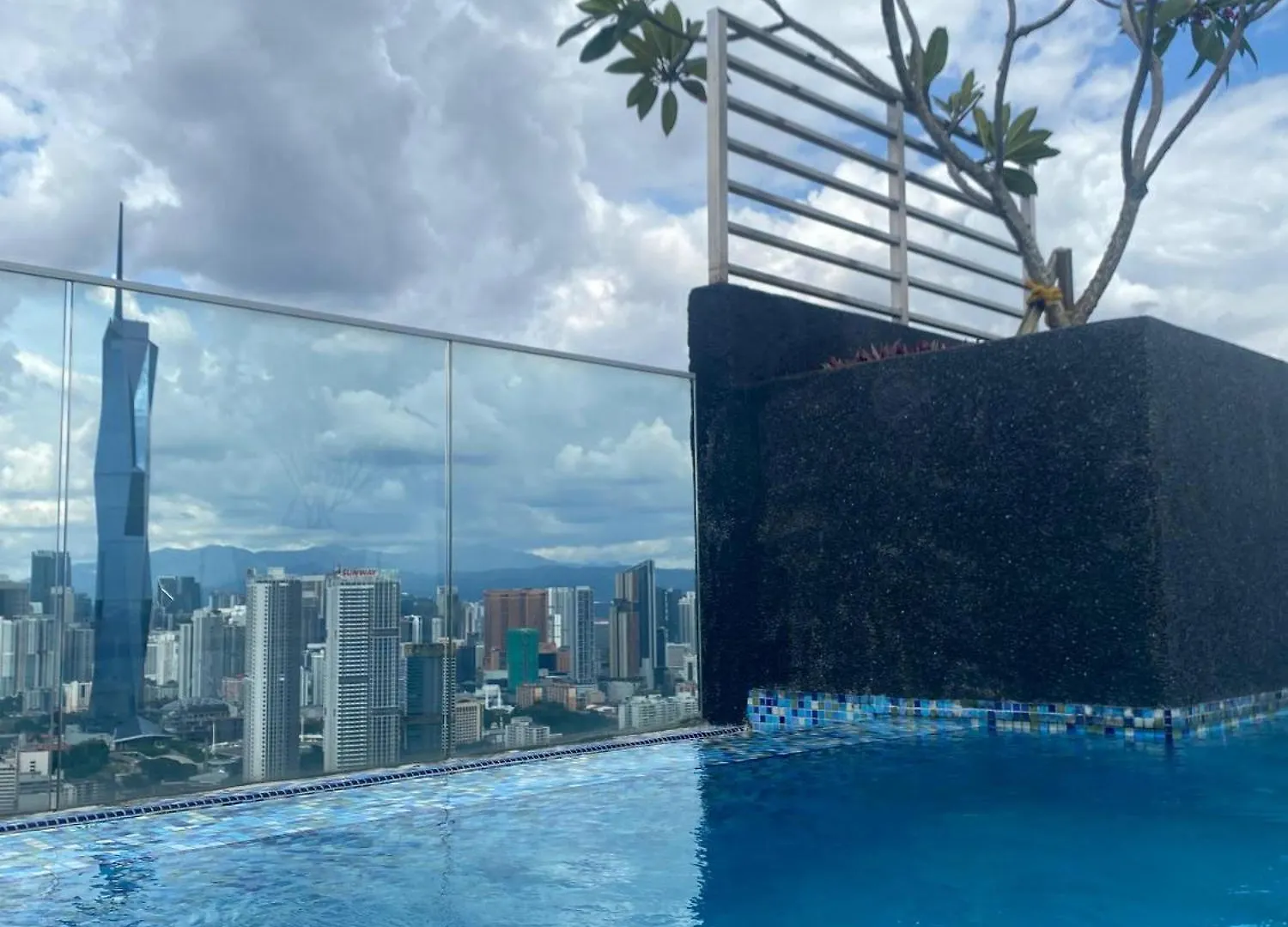 Διαμέρισμα The Reviria Kl Sentral Sky Deck By Washan Κουάλα Λουμπούρ